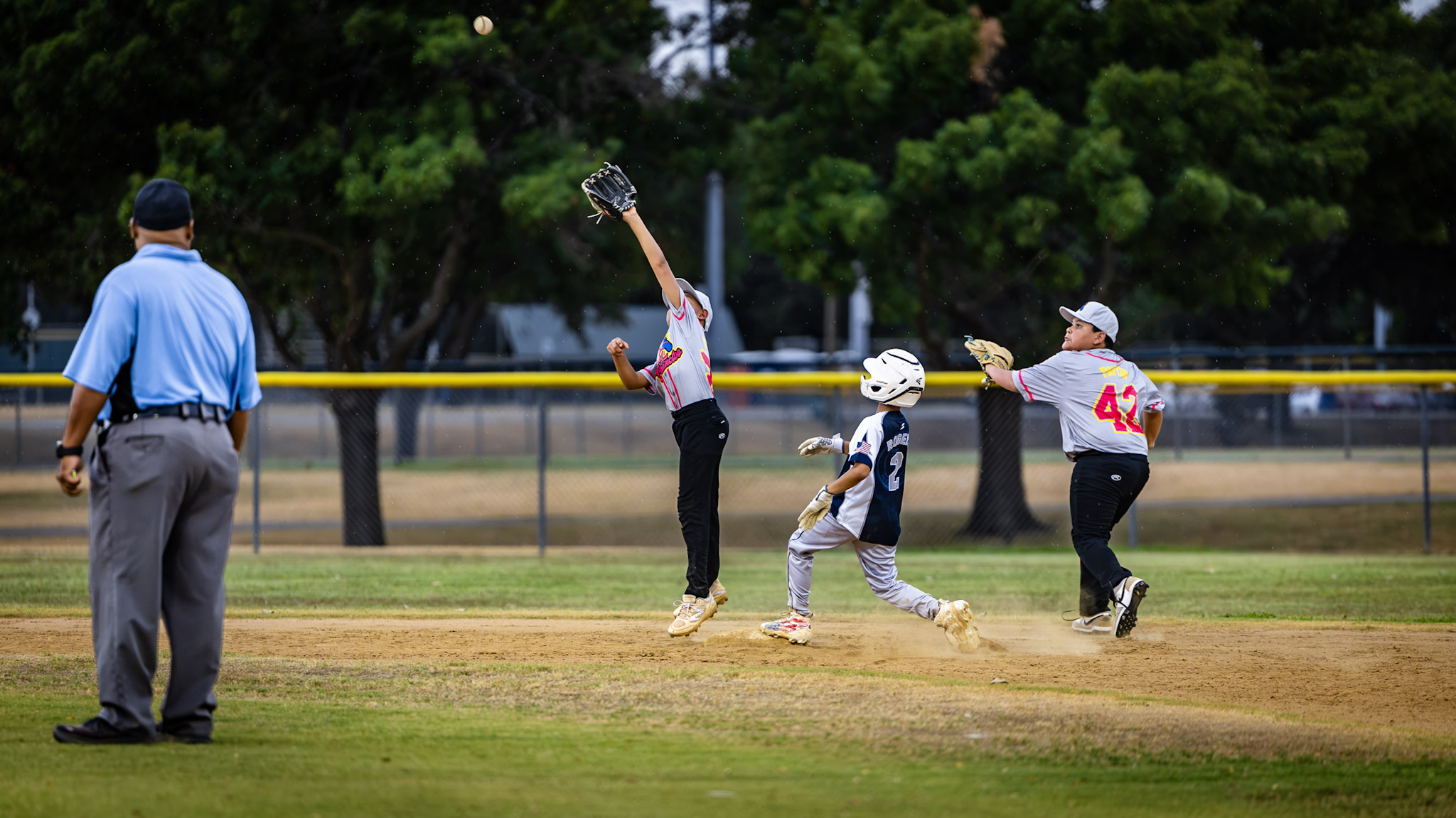Exit Velo Elite game action against the Flying Chanclas