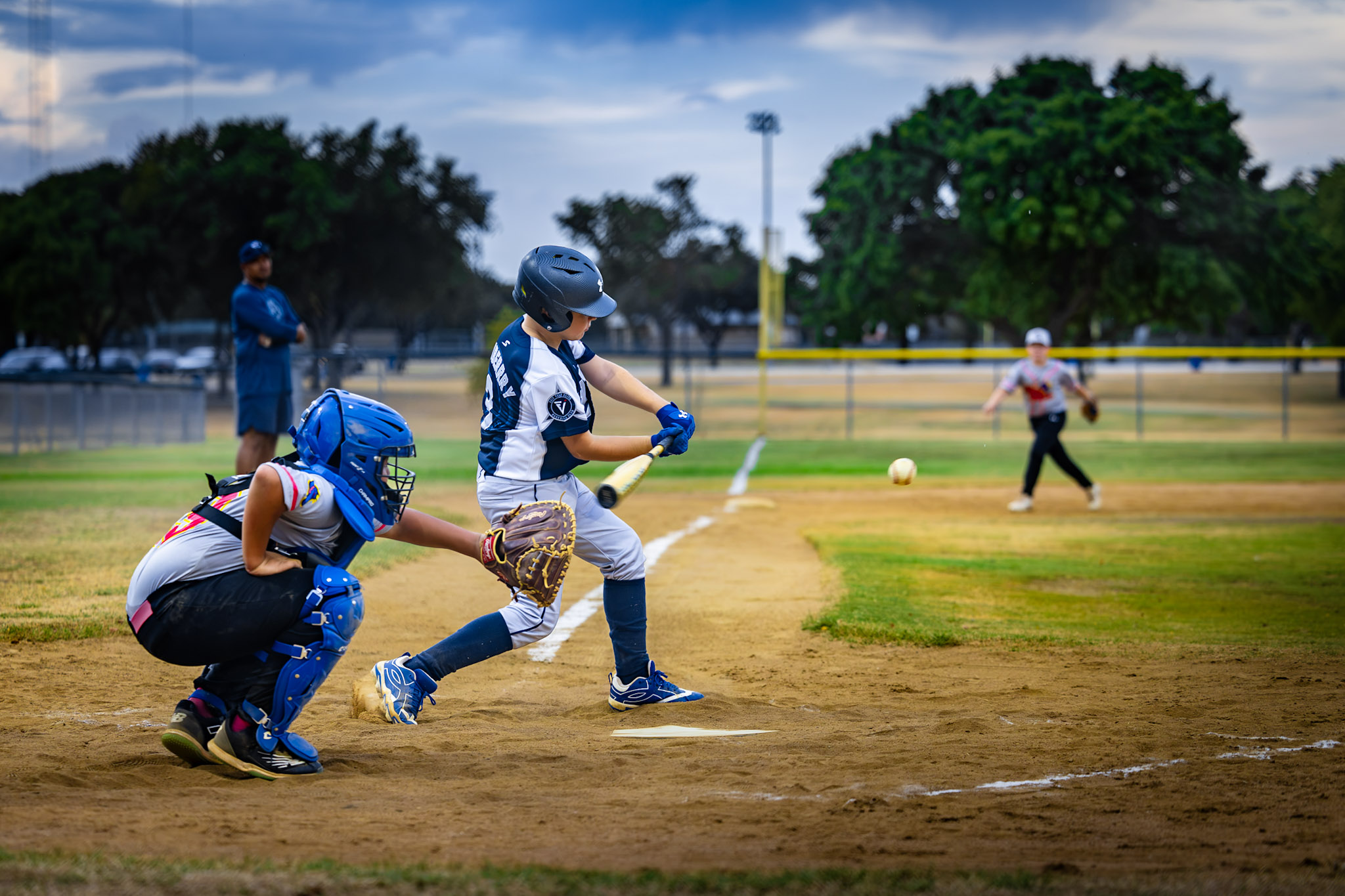 Exit Velo Elite game action against the Flying Chanclas